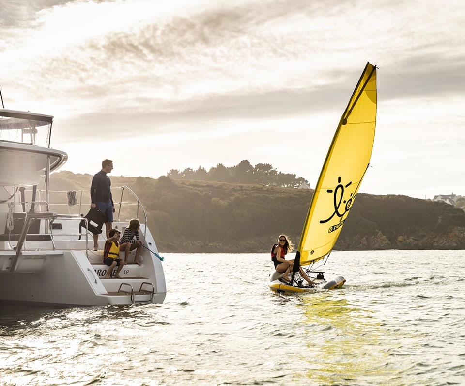 Dinghy Boat Tiwal 2 : an easy to sail dinghy boat