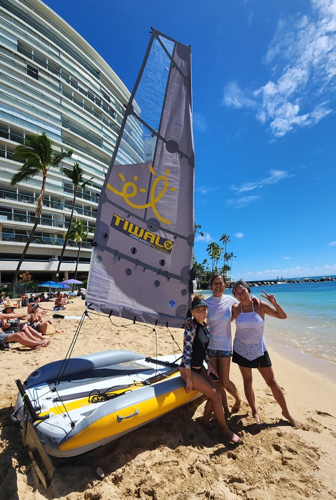 Tiwal 2 compact sailboat crew in Honolulu