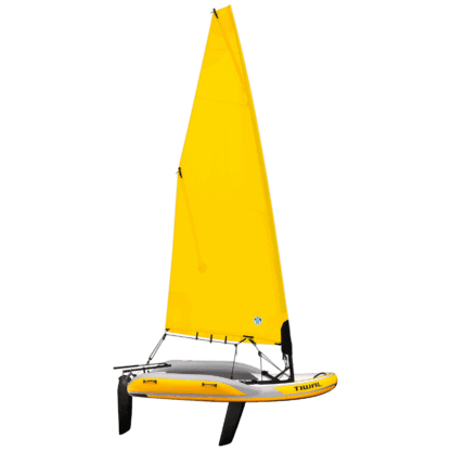 Kleines Segelboot Tiwal 2 mit Rollsegel gelb ohne Grafikdesign