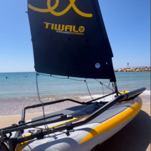 Duo sailing on a Tiwal 3 dinghy