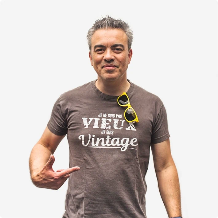 Officer in Charge of Dinghy Assembly and Delivery