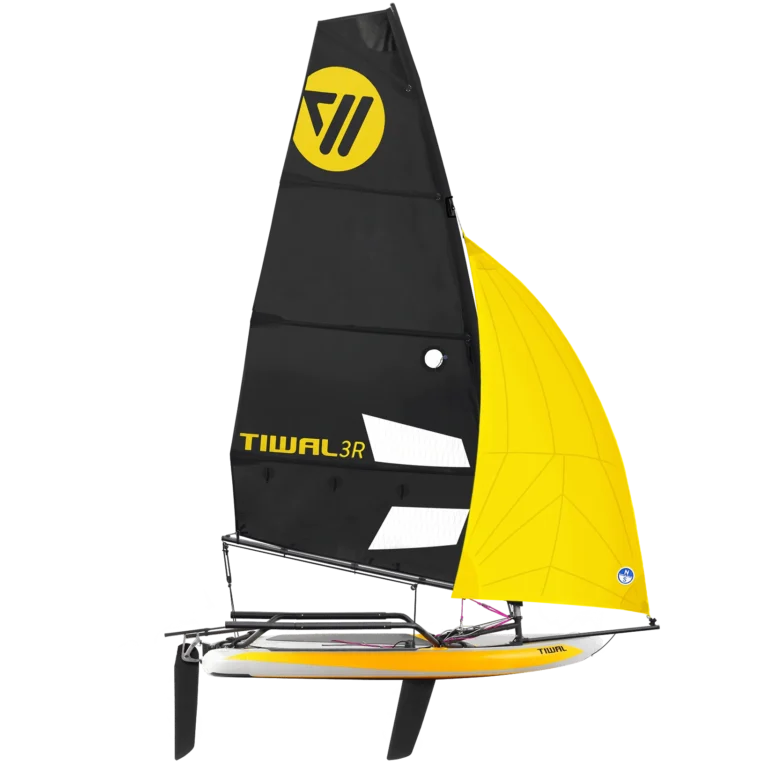 Jolle Skiff Tiwal Max mit Gennaker