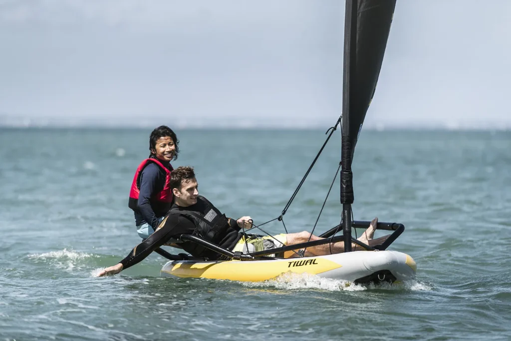 Sailing comfortably and safely