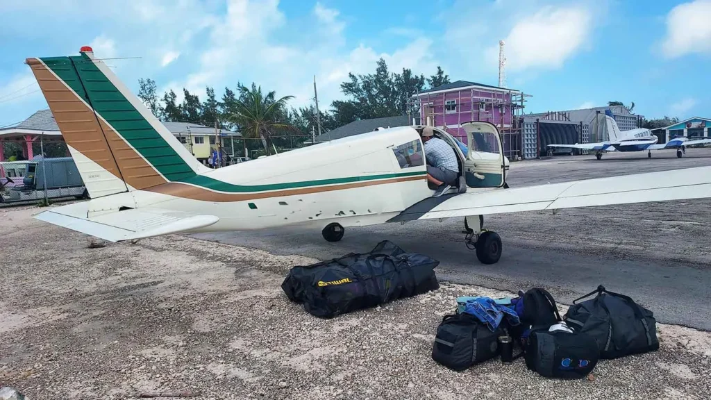 FAQ | How do Tiwal Captains Transport their Tiwal? | Tiwal bag in a Cherokee plane Tiwal bag in a Cherokee plane