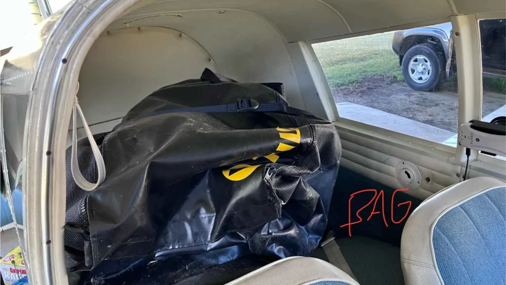FAQ | How do Tiwal Captains Transport their Tiwal? | Tiwal bag in a Cherokee plane Tiwal bag in a Cherokee plane