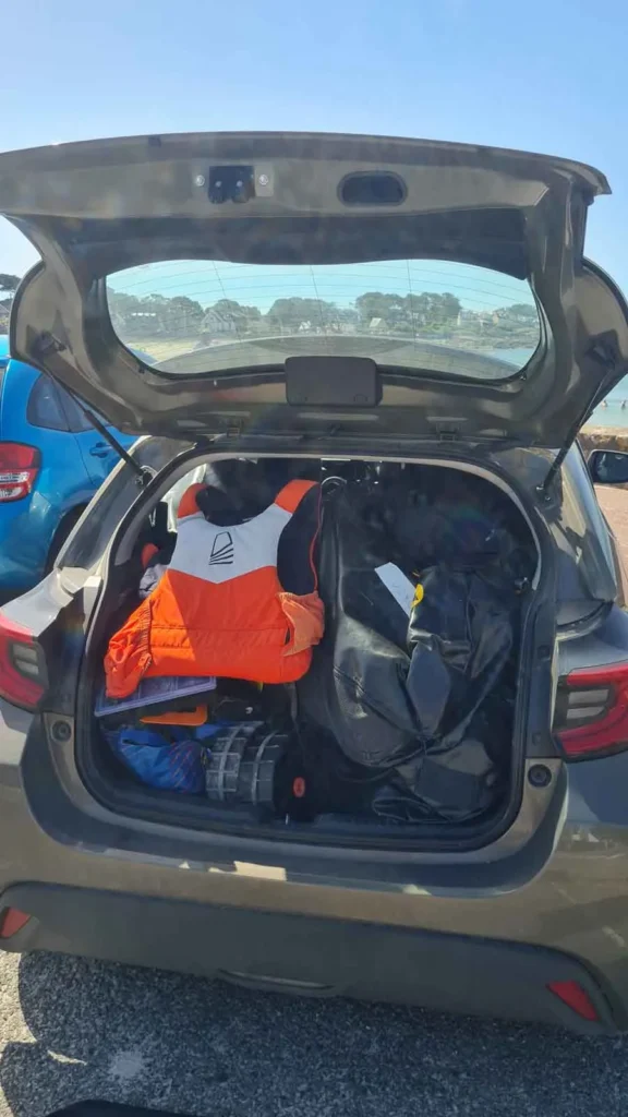 FAQ | How do Tiwal Captains Transport their Tiwal? | Tiwal dinghy in a car trunk FAQ | How do Tiwal Captains Transport their Tiwal? | Tiwal dinghy in a car trunk