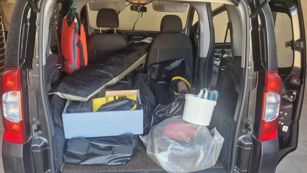 FAQ | How do Tiwal Captains Transport their Tiwal? | Tiwal in a Fiat Florino Tiwal in a Fiat Florino