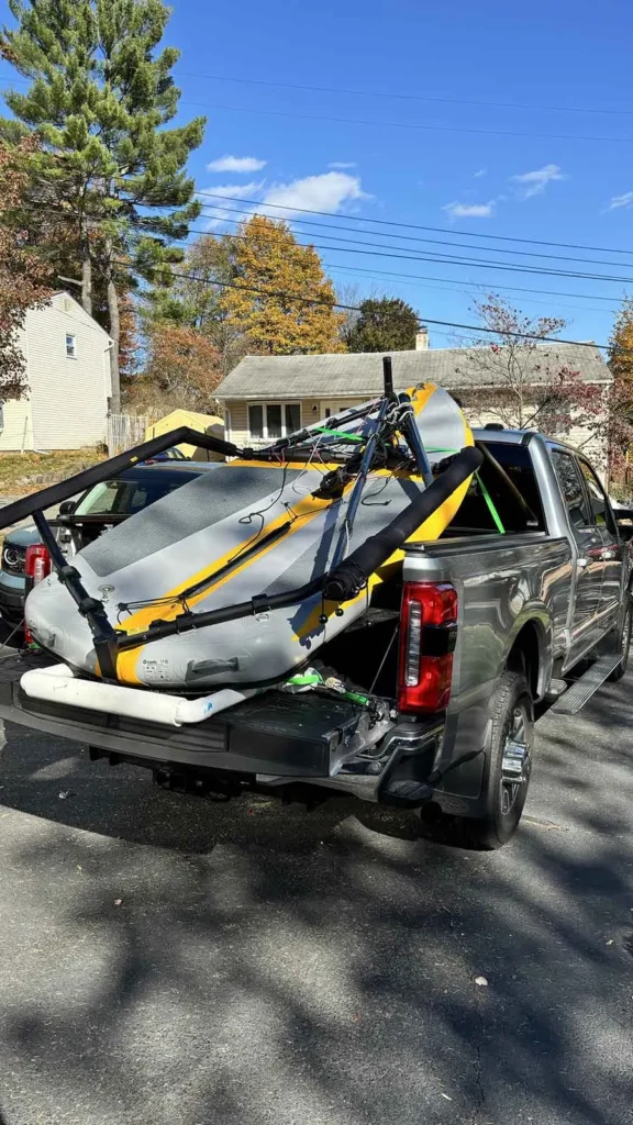 FAQ | How do Tiwal Captains Transport their Tiwal? | Tiwal sailboat’s hull in a Ford F250’s cargo box Tiwal sailboat's hull in a Ford F250's cargo box